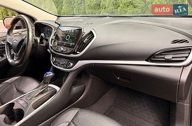 Хэтчбек Chevrolet Volt 2018 в Киеве