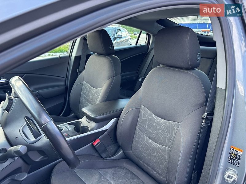 Хэтчбек Chevrolet Volt 2018 в Сумах