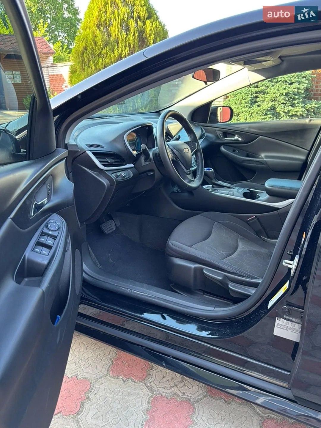 2016 Chevrolet Volt - мініатюра 2