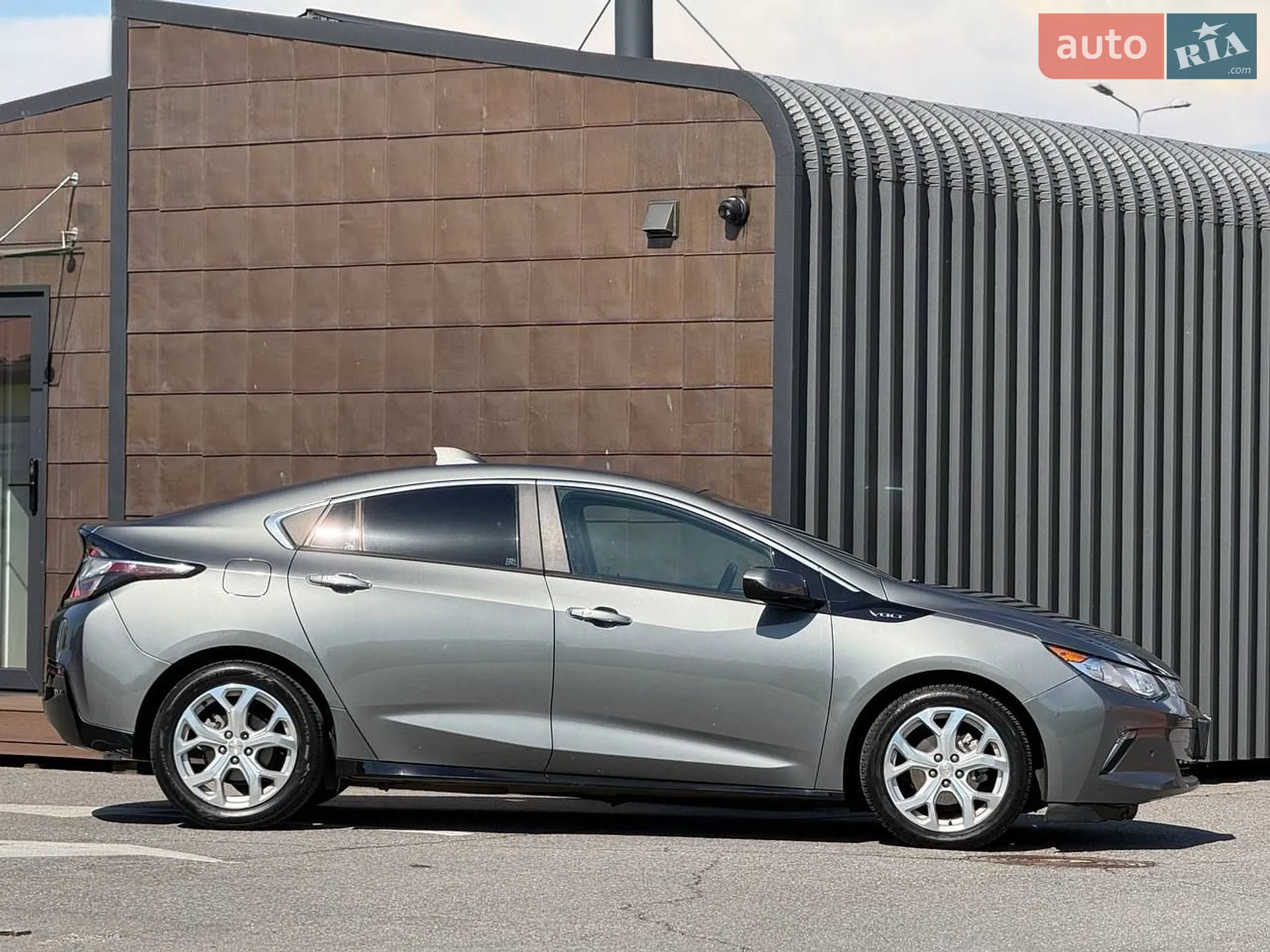 2016 Chevrolet Volt - мініатюра 8