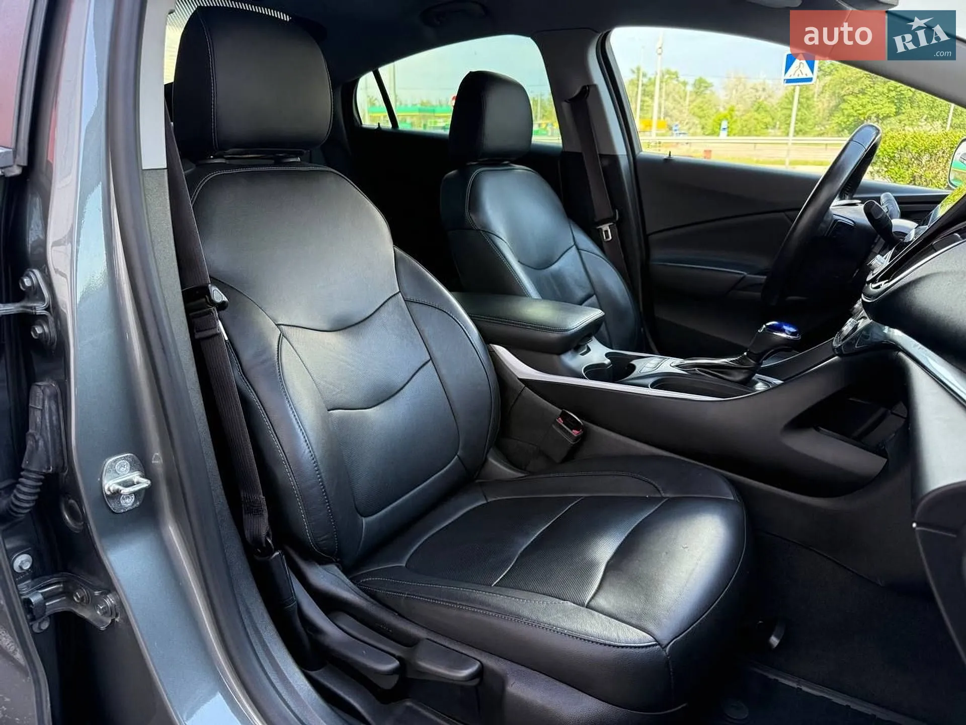 2016 Chevrolet Volt - мініатюра 23