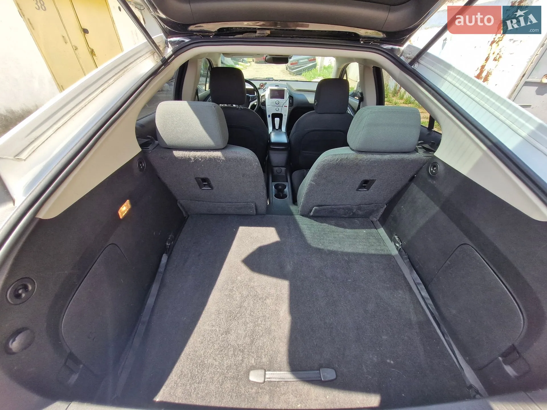 2011 Chevrolet Volt - мініатюра 16