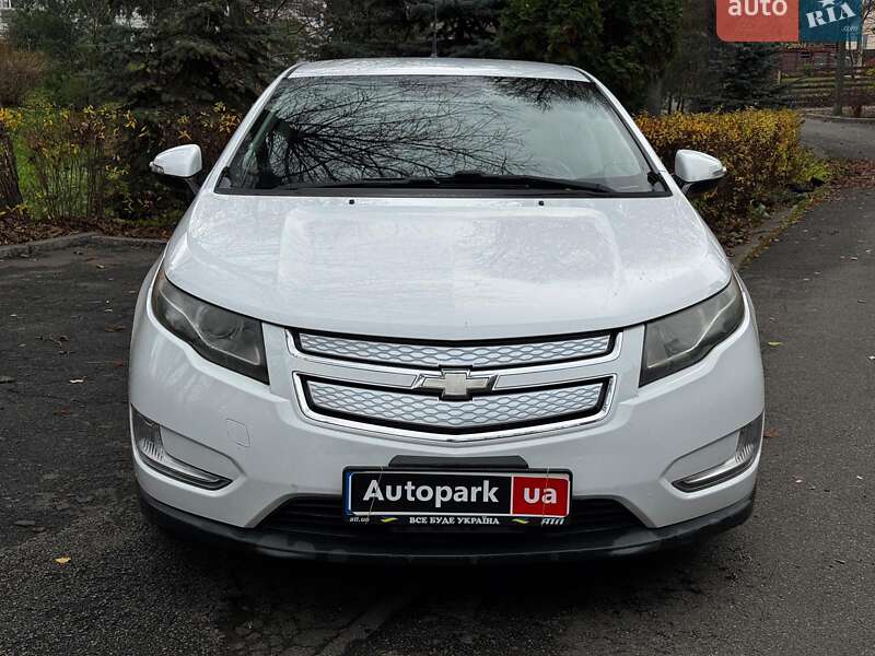 Хетчбек Chevrolet Volt 2012 в Києві