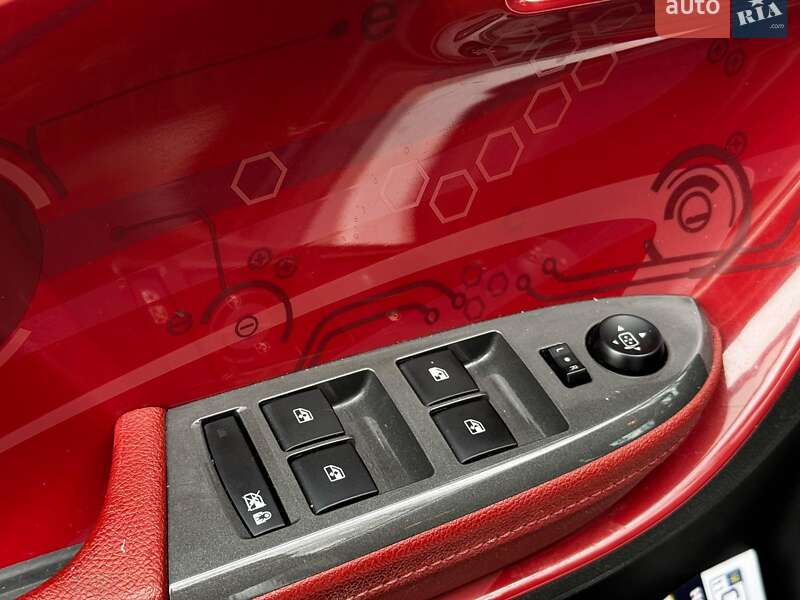 Хетчбек Chevrolet Volt 2012 в Києві
