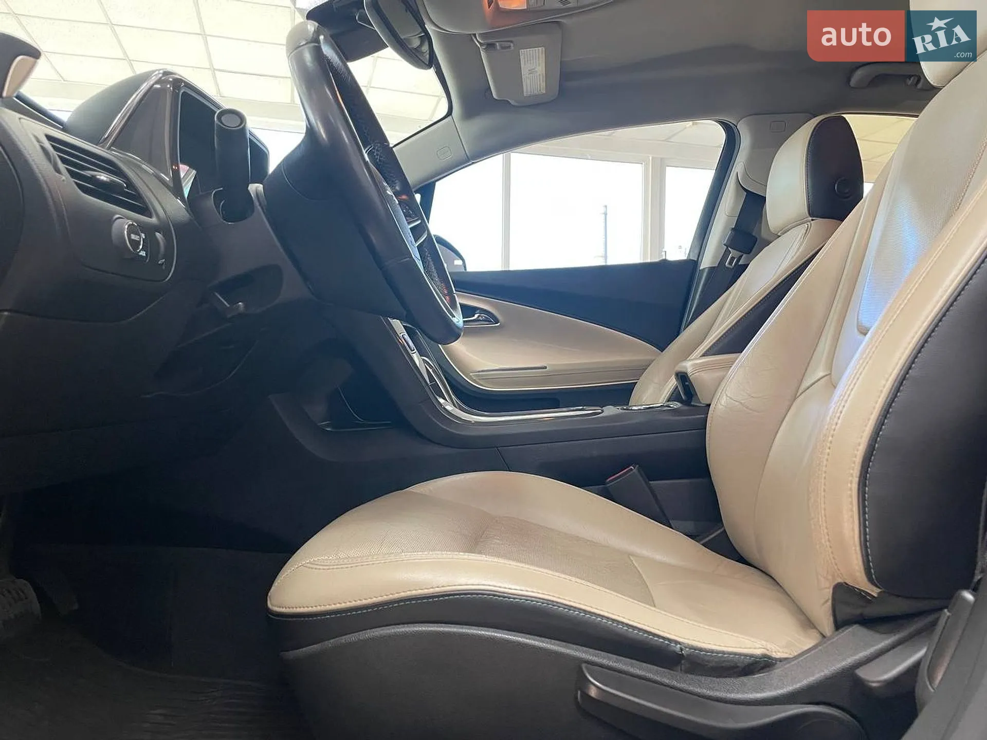 2012 Chevrolet Volt - мініатюра 19
