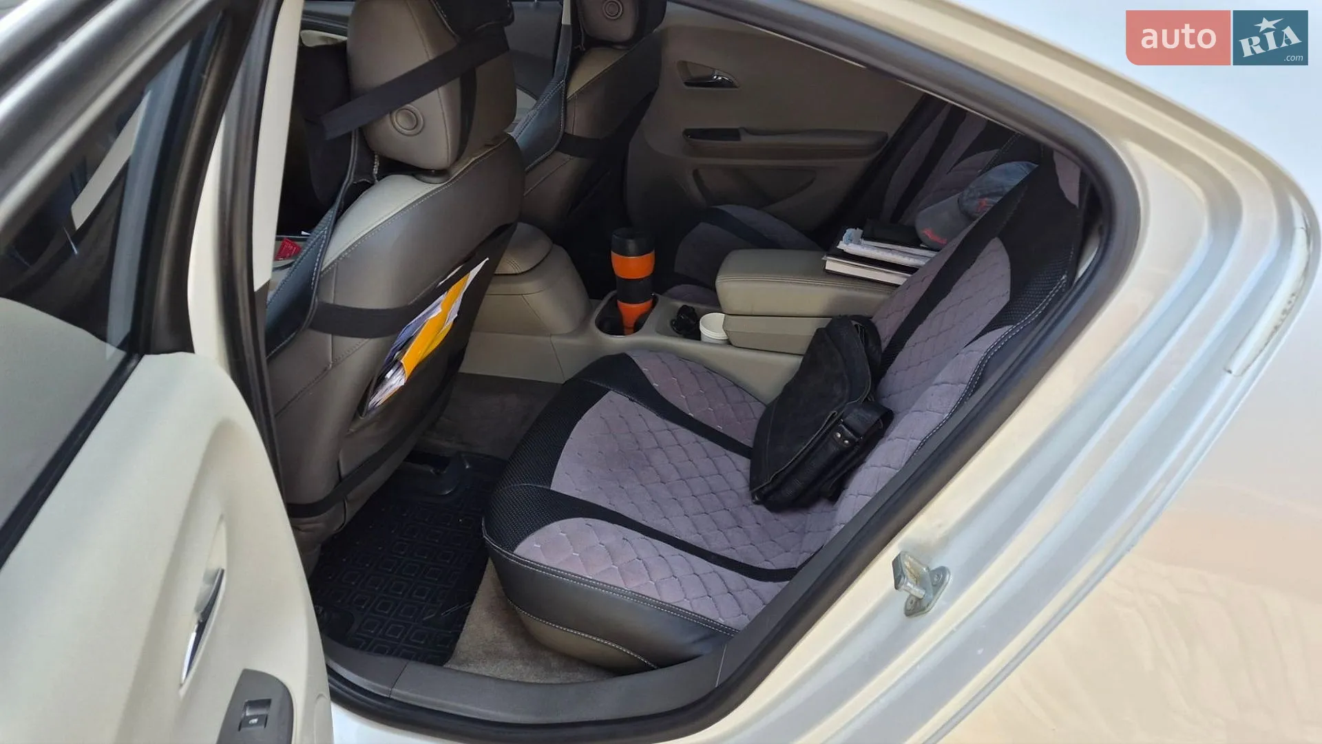 2013 Chevrolet Volt - мініатюра 6