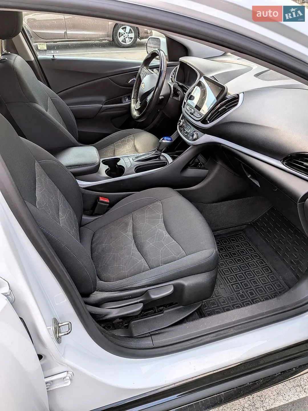 2016 Chevrolet Volt - мініатюра 17