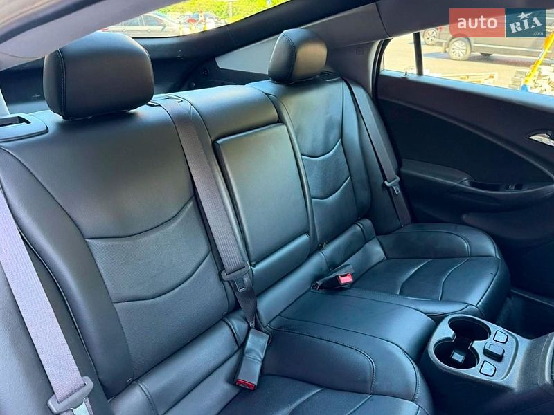 Хетчбек Chevrolet Volt 2017 в Києві фото 16 Хетчбек Chevrolet Volt 2017 в Києві