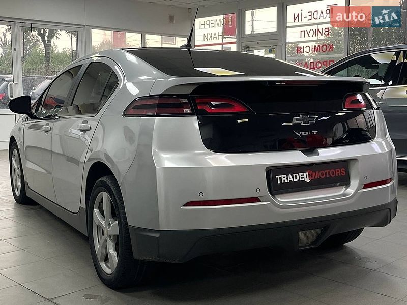 Хетчбек Chevrolet Volt 2012 в Києві