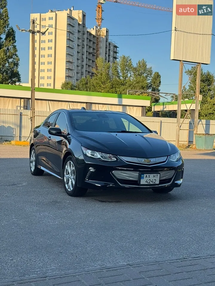 2016 Chevrolet Volt - мініатюра 11