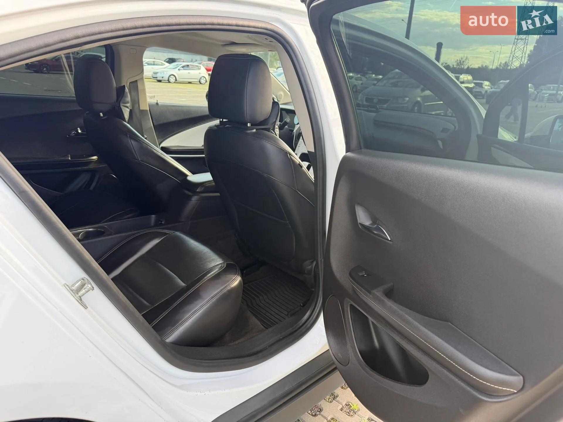 2011 Chevrolet Volt - мініатюра 6
