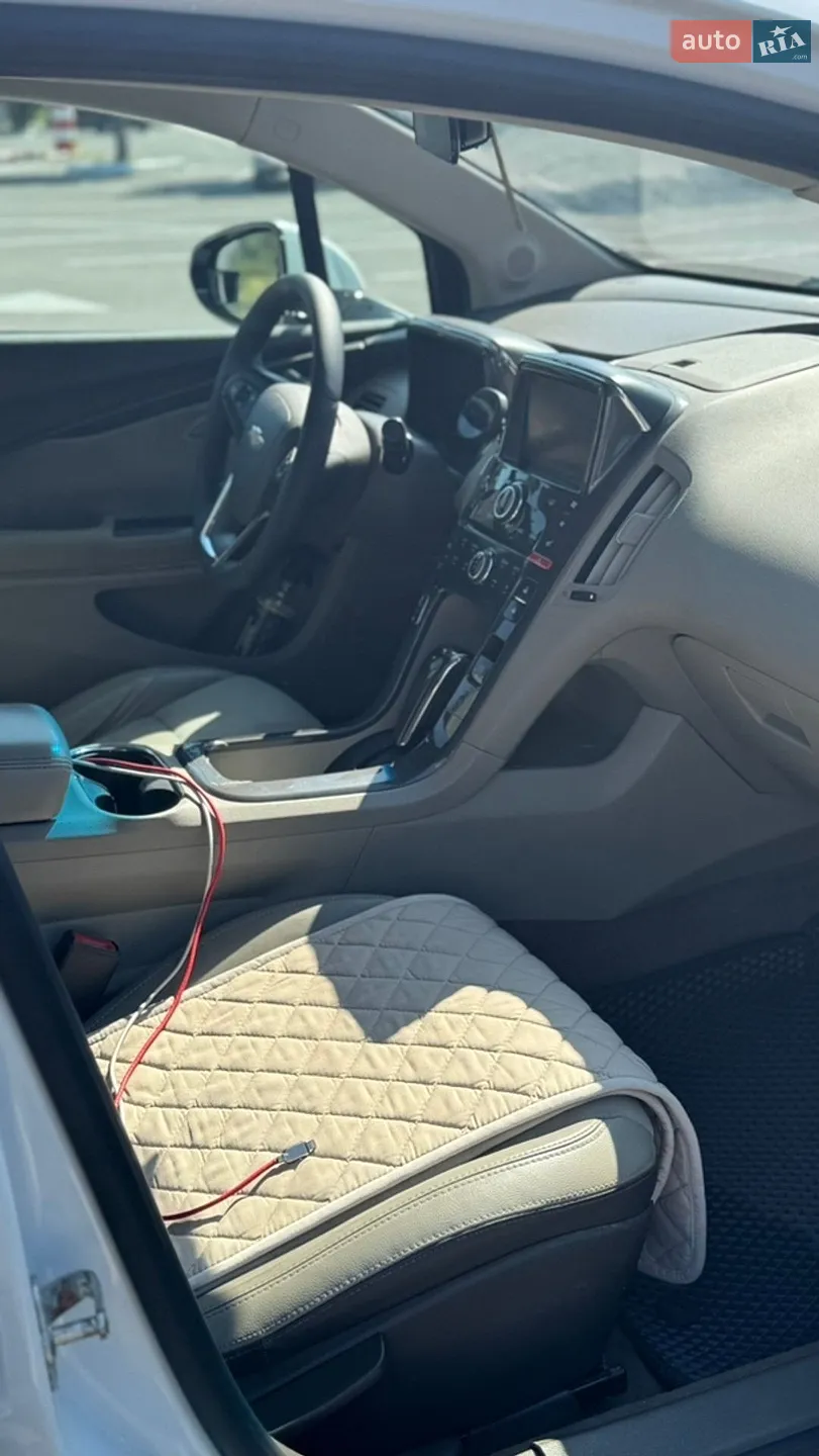 2013 Chevrolet Volt - мініатюра 17