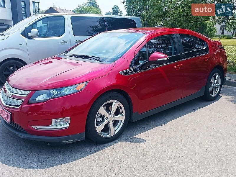 Хетчбек Chevrolet Volt 2015 в Львові