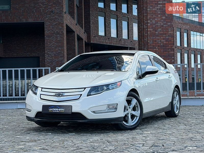 Хэтчбек Chevrolet Volt 2012 в Днепре