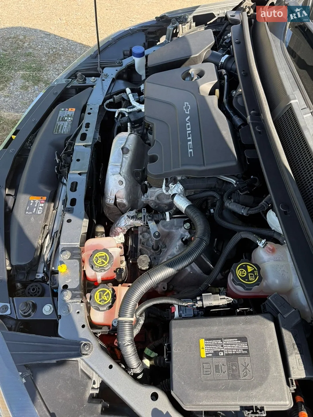 2016 Chevrolet Volt - мініатюра 8