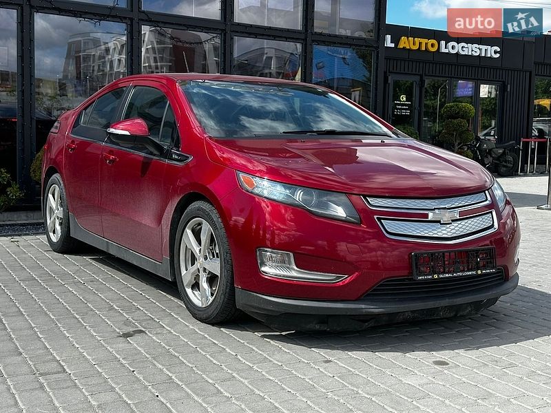 Хетчбек Chevrolet Volt 2015 в Львові