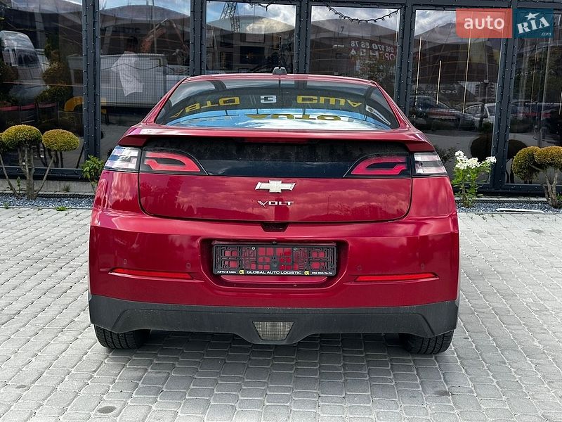 Хетчбек Chevrolet Volt 2015 в Львові