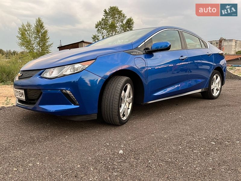 Хетчбек Chevrolet Volt 2016 в Чернігові