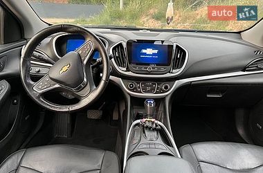 Хетчбек Chevrolet Volt 2016 в Чернігові
