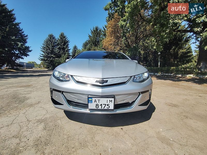 Хэтчбек Chevrolet Volt 2016 в Луцке