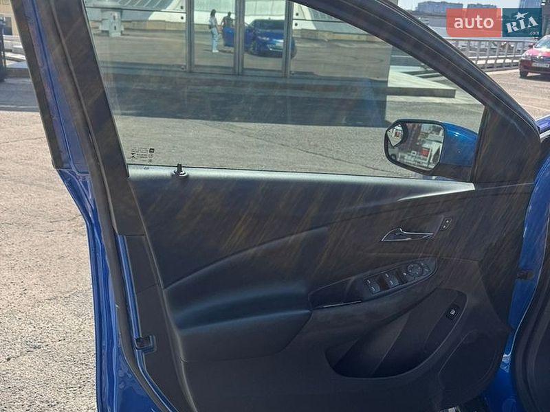 Хэтчбек Chevrolet Volt 2016 в Днепре фото 11 Хэтчбек Chevrolet Volt 2016 в Днепре
