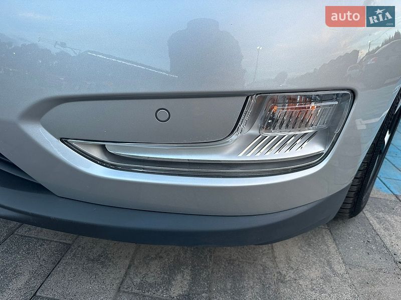 Хетчбек Chevrolet Volt 2011 в Луцьку