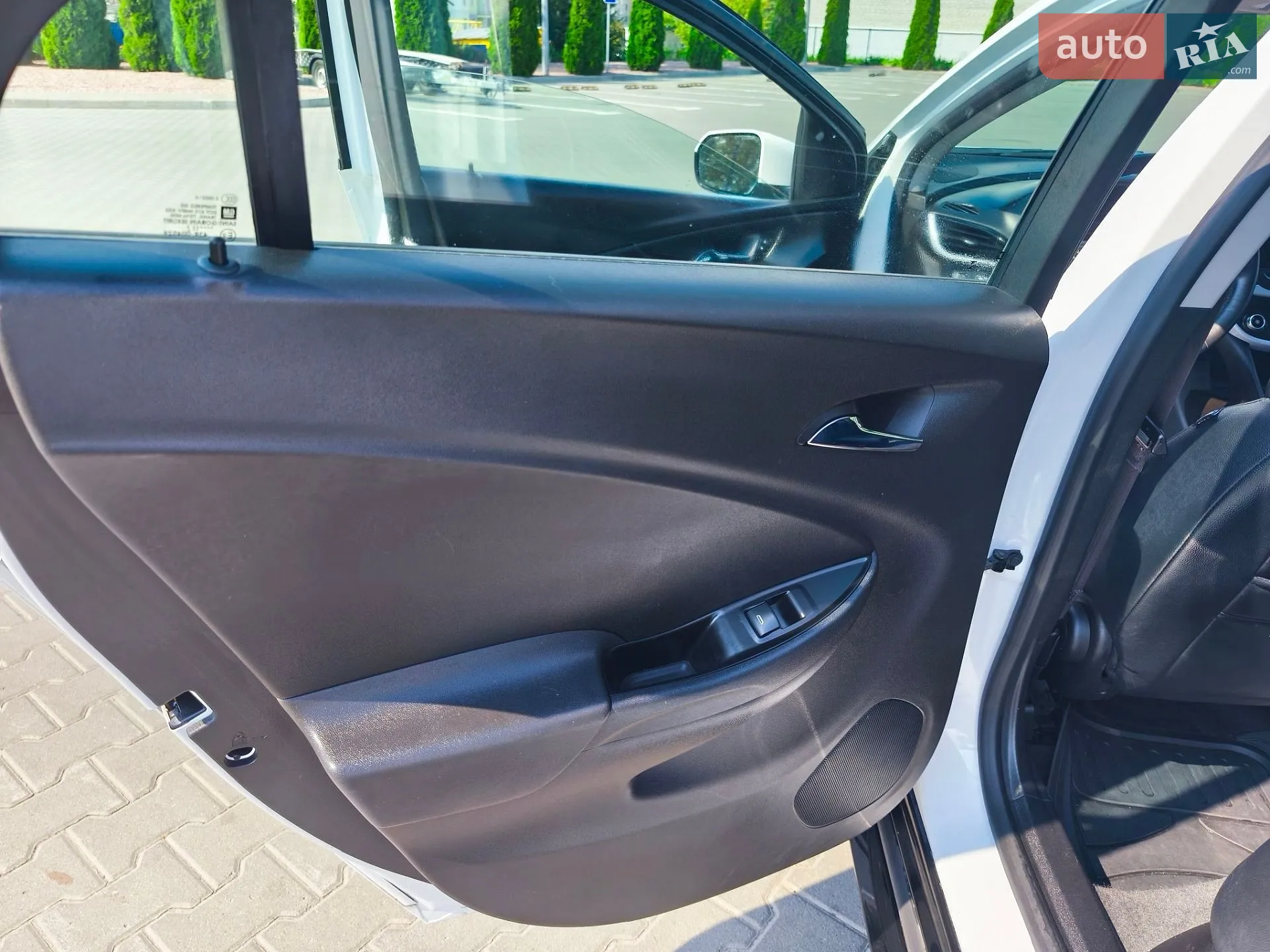 2017 Chevrolet Volt - мініатюра 11