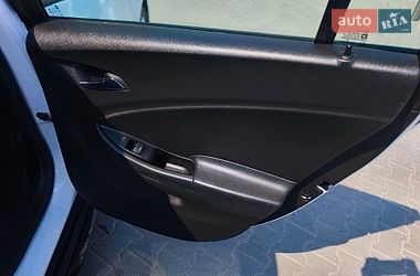 Хэтчбек Chevrolet Volt 2017 в Житомире фото 14 Хэтчбек Chevrolet Volt 2017 в Житомире
