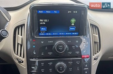 Хэтчбек Chevrolet Volt 2012 в Киеве