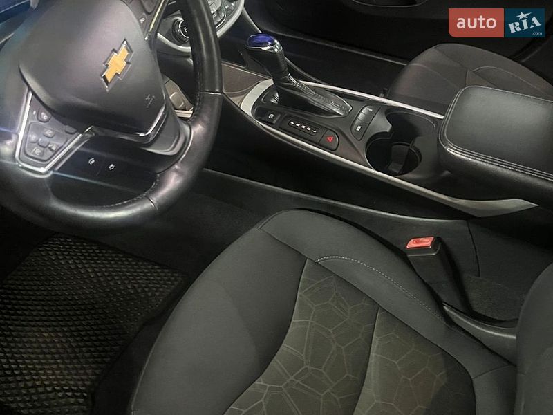 Хэтчбек Chevrolet Volt 2016 в Одессе
