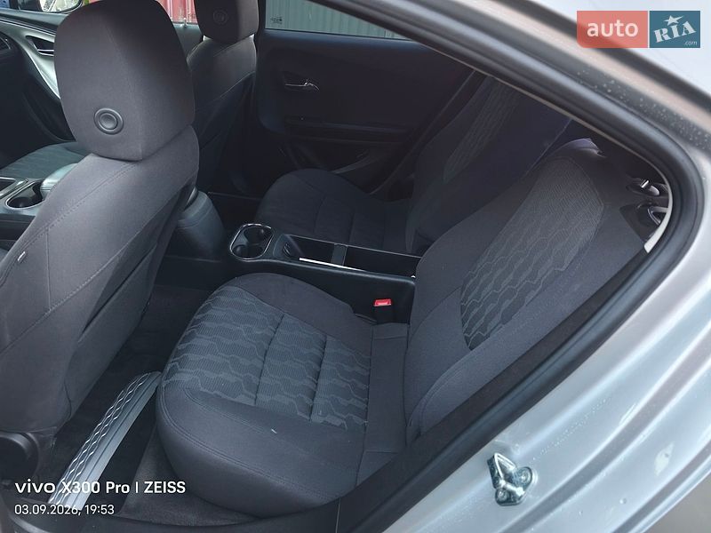 Хетчбек Chevrolet Volt 2015 в Шептицькому фото 8 Хетчбек Chevrolet Volt 2015 в Шептицькому