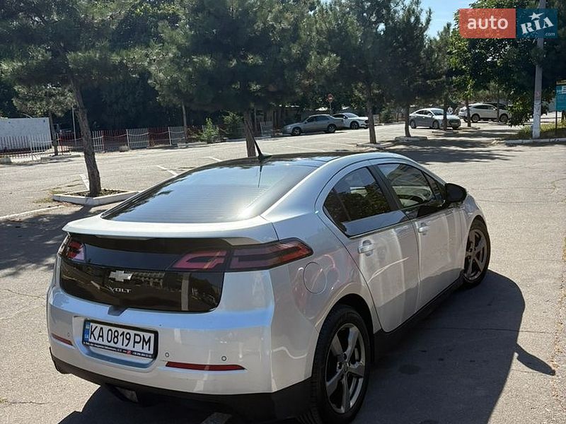 Хэтчбек Chevrolet Volt 2010 в Одессе