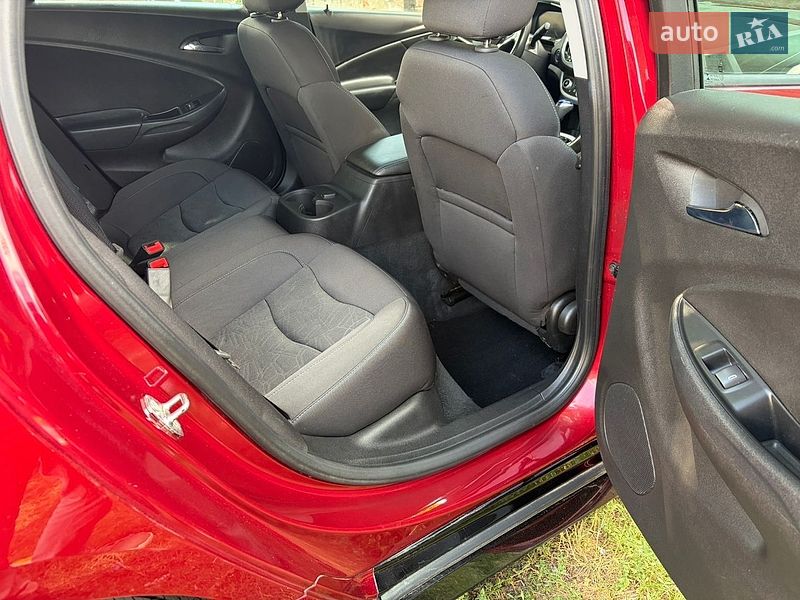 Хэтчбек Chevrolet Volt 2018 в Житомире