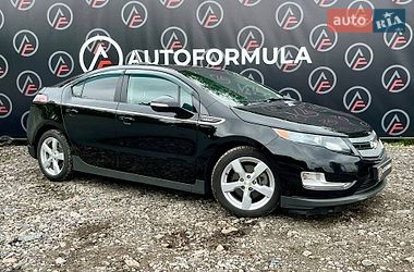 Хэтчбек Chevrolet Volt 2015 в Киеве