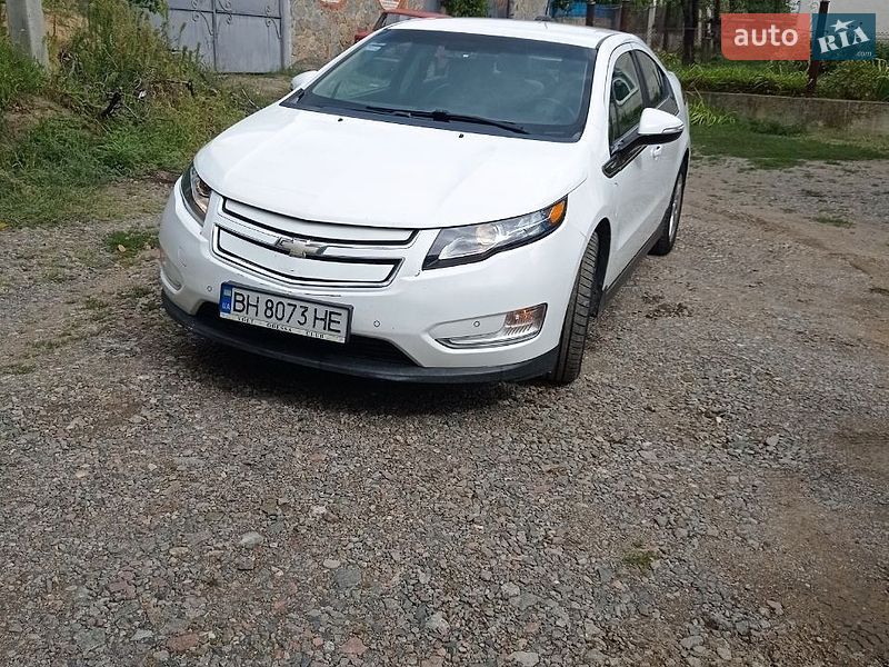 Хетчбек Chevrolet Volt 2015 в Южноукраїнську