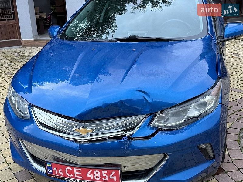 Хетчбек Chevrolet Volt 2016 в Львові