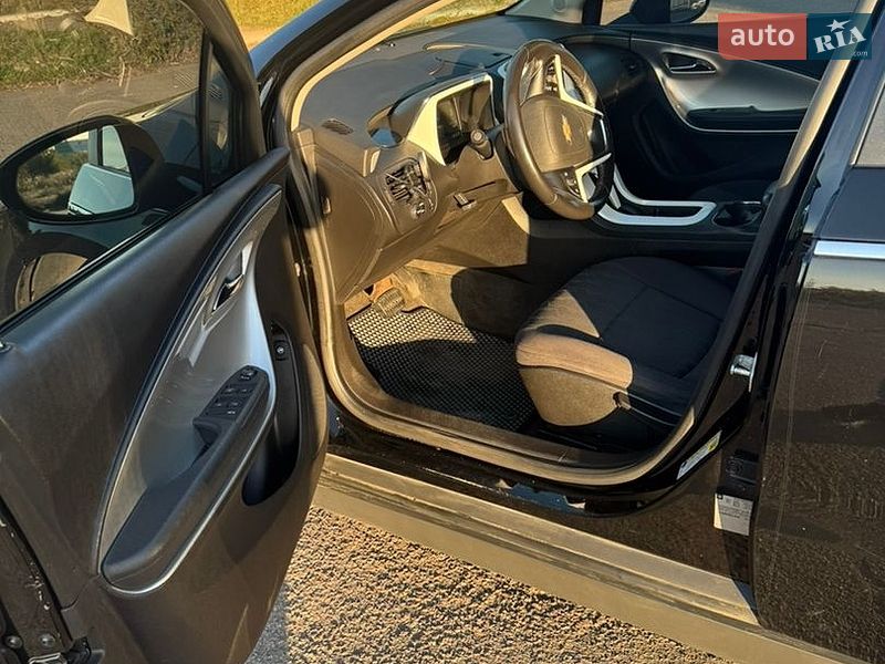 Хетчбек Chevrolet Volt 2013 в Шептицькому