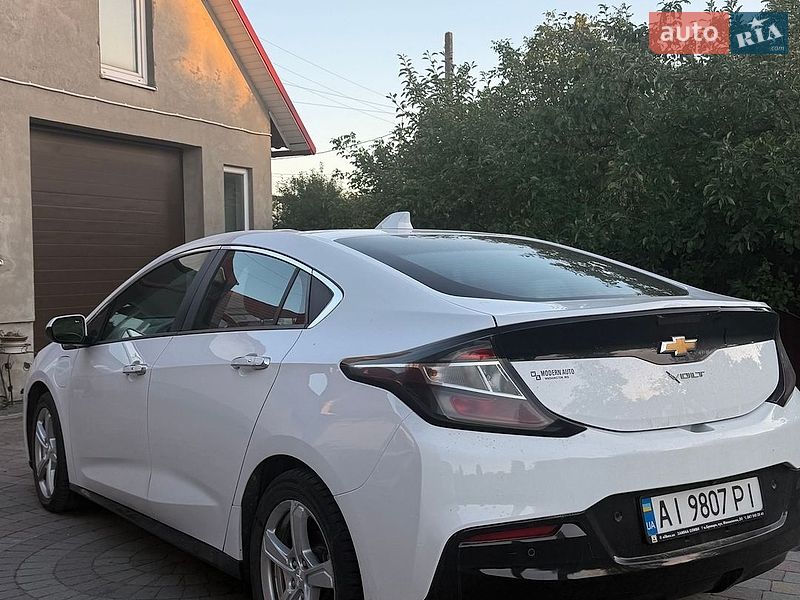 Хэтчбек Chevrolet Volt 2018 в Радехове