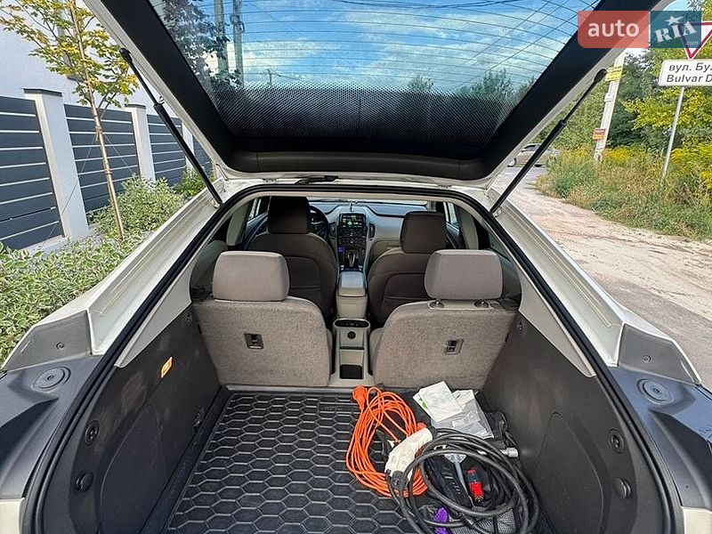 Хетчбек Chevrolet Volt 2012 в Києві