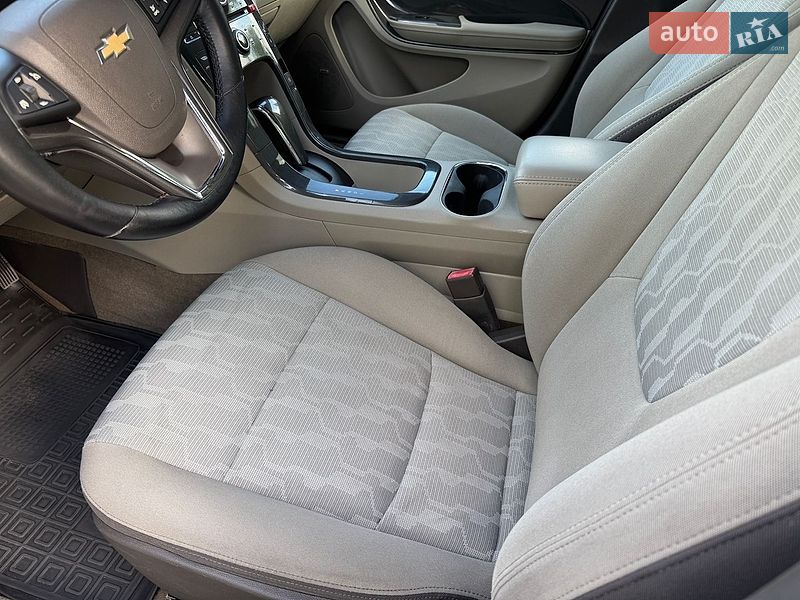 Хетчбек Chevrolet Volt 2012 в Києві