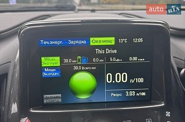 Хэтчбек Chevrolet Volt 2015 в Киеве