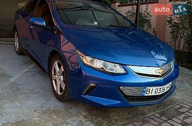 Хэтчбек Chevrolet Volt 2017 в Днепре