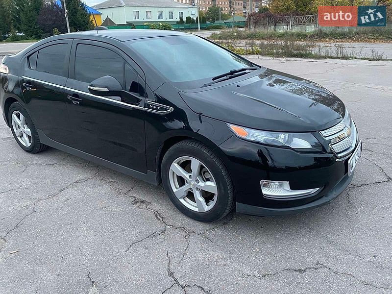 Хетчбек Chevrolet Volt 2014 в Рокитному