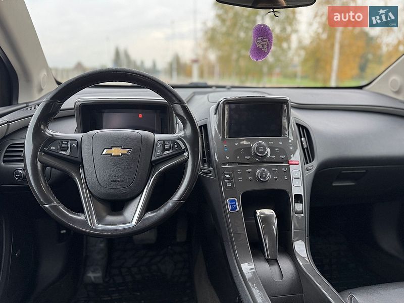 Хэтчбек Chevrolet Volt 2013 в Измаиле