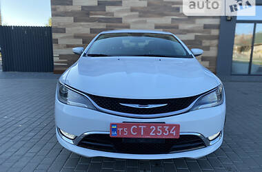 Седан Chrysler 200 2014 в Владимир-Волынском