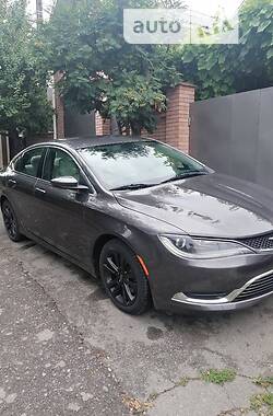 Седан Chrysler 200 2014 в Сумах