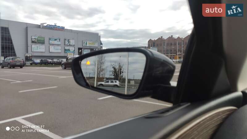 Седан Chrysler 200 2015 в Киеве