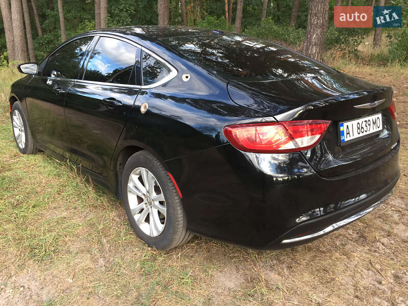 Седан Chrysler 200 2014 в Киеве