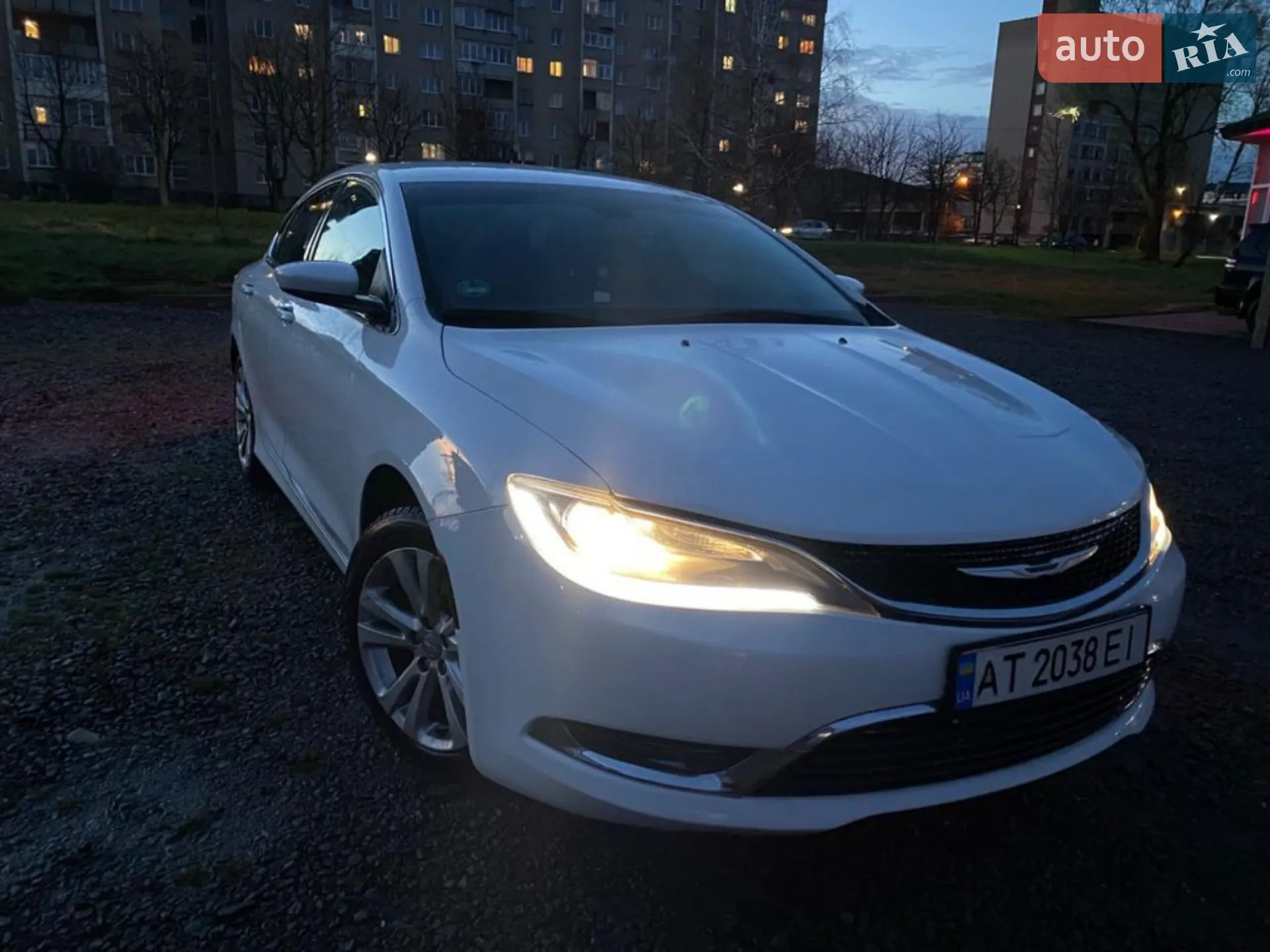 2014 Chrysler 200 - мініатюра 8