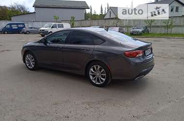 Седан Chrysler 200 2014 в Ровно